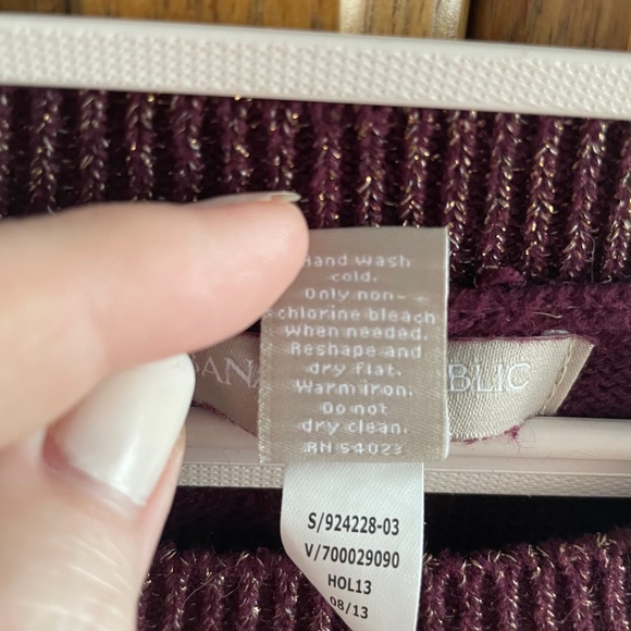 Banana Republic Cable Knit Metallic Sweater Sz XL - Picture 8 of 8